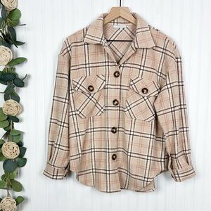 VEVERET Button Down Shirt Jacket